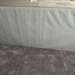 2 Twin Box Springs