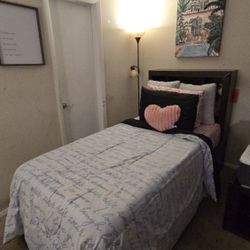 Twin Beds (2 Available)