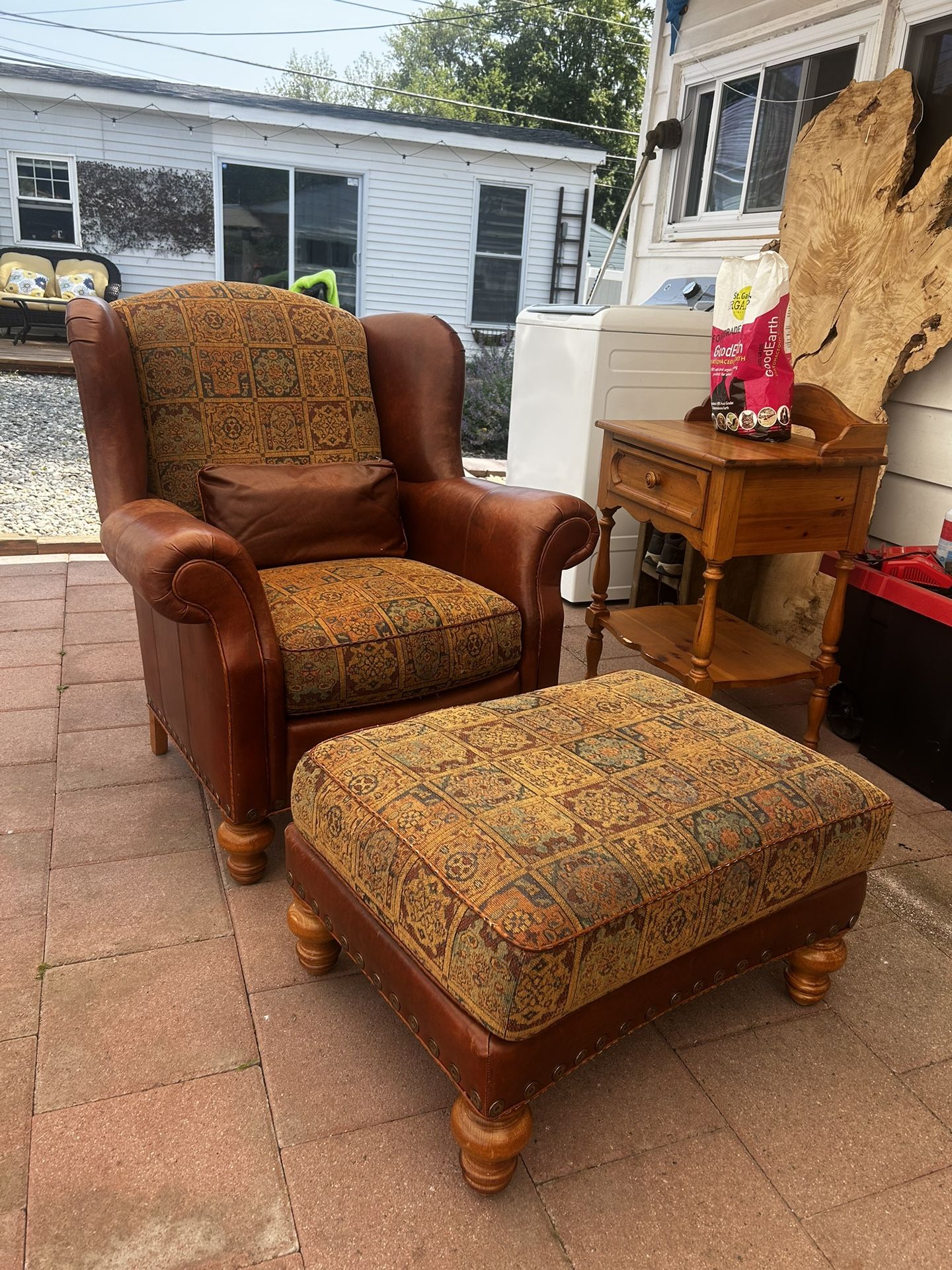Wesley Hall Set, Brown, Leather, General Wear No Tear