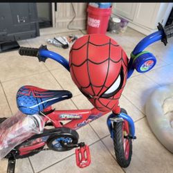 Spiderman bicycle -12" - NEW - Price went down 👇👇👇👇