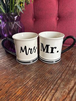 Mr. and Mrs. Ceramic Mug Set