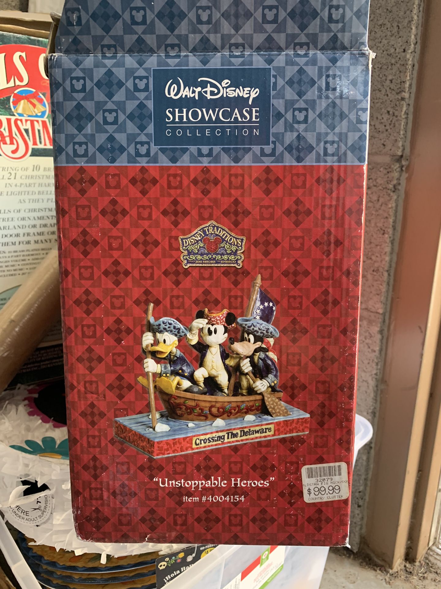 Walt Disney showcase collection