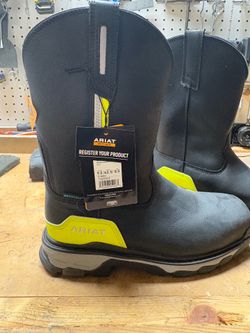 9.5 Ariat steel toed work boots