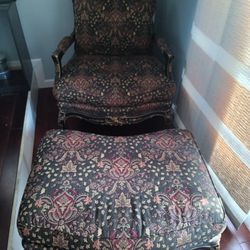 Sherrill 1119 Chair and Ottoman