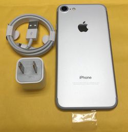 iPhone 7 128GB Factory Unlocked