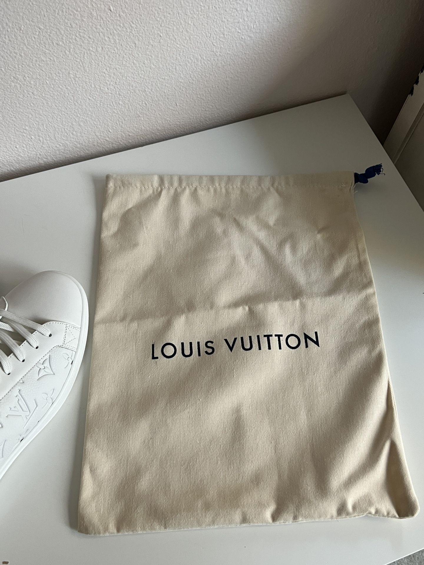 Black Louis Vuitton Luxembourg Sneaker S9 for Sale in New York, NY - OfferUp