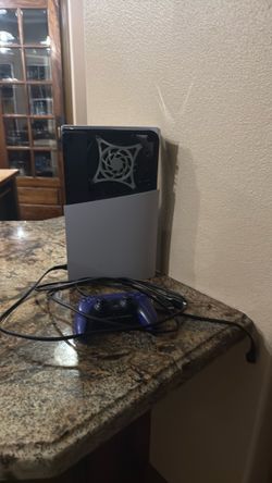 Used for 10 months it’s in good condition. It’s so good to play on.