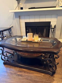 Living room table set