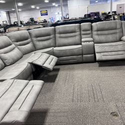 7 Piece Modular Power Reclining Sectional 