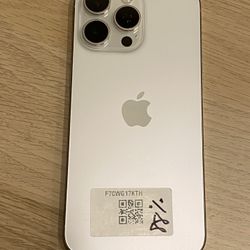 iPhone 15 Pro Max Fully Unlocked 