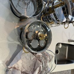 2 Sets Of Chafing Dishes 