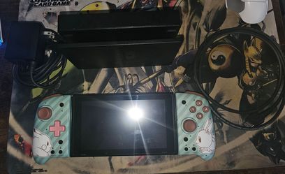 NINTENDO Switch with  Pikachu/Eevee HORI Split Pad Pro