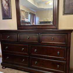 Bedroom Set (7piece)