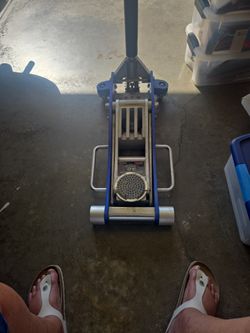Arcan 3.0 Tons Aluminum Floor Jack