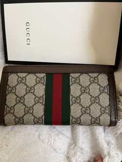 Authentic Gucci Wallet for Sale in Orlando, FL - OfferUp