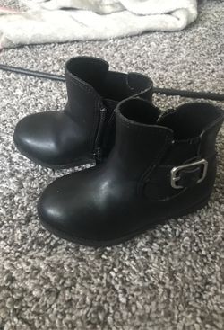 Ankle boots size 5 toddler