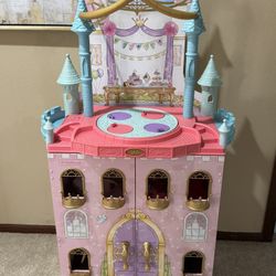 Free Doll House