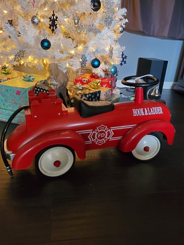 Hook&Ladder Kids Fire Truck π