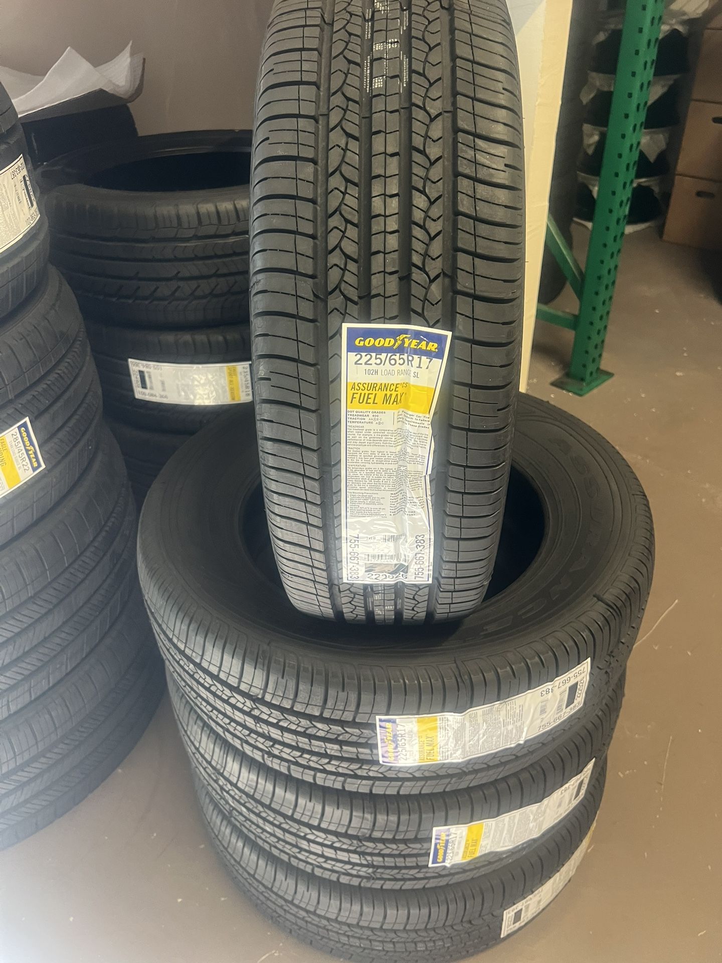 225/65/17 New Goodyear Tires 225/65r17 Llantas Nuevas