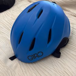 Giro 9 JR. Ski Helmet Seamless Compatibility W/Stack Vent For Giro Goggles. 55.5-59 Cm  Youth 