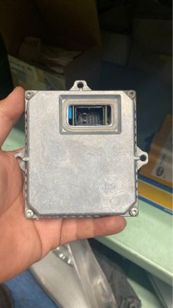 Mercedes Benz headlight module