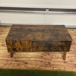 Farmhouse Style Coffee Table 