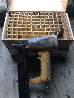 Bostitch T35 Finish Nailer 1 1/2 box of 9600 staples