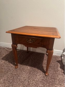 Ethan Allen End Table