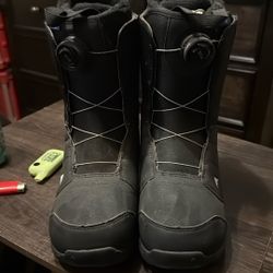 Burton snowboarding boots size 9 1/2
