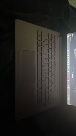 (Negotiable) HP 14 Laptop  Windows 11   Works Great