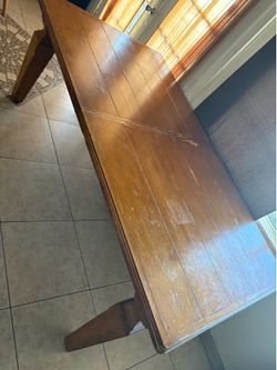 Dinning table