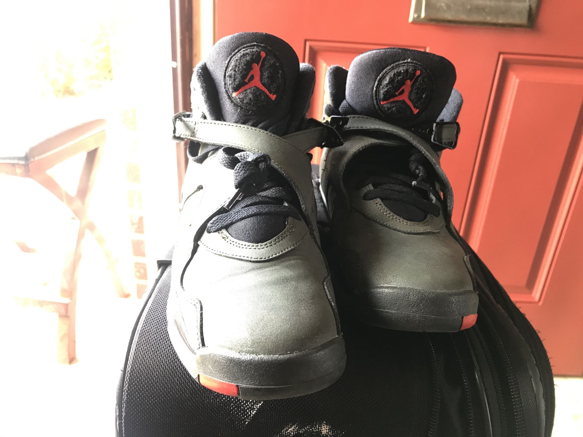 Air Jordan 8 Retro Take Flight green orange and black size kids 6.5 (BEST OFFER)