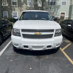 2013 Chevrolet Suburban 