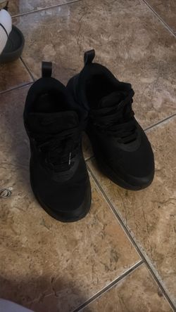 Nike tenis shoes