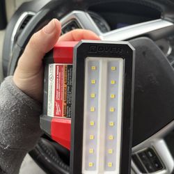 Milwaukee m12 rover light