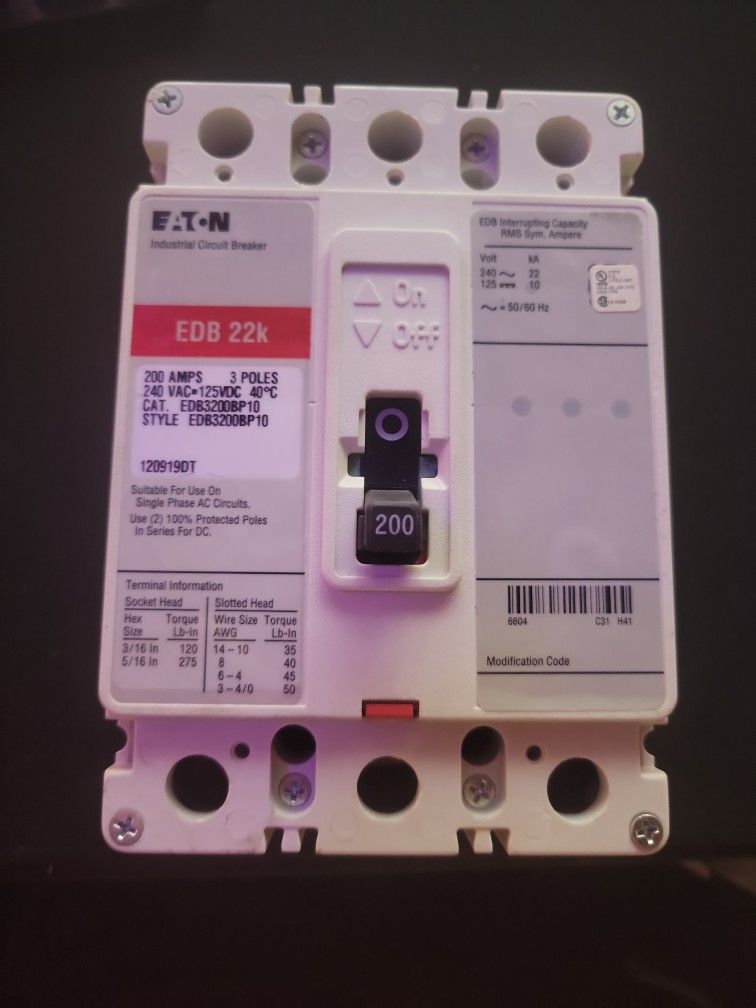 Eaton EDB 22k 200 Amp 3-Pole Circuit Breaker EDB3200 - New Open Box