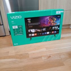 Brand New VIZIO 32 Inch SMART TV $67.50