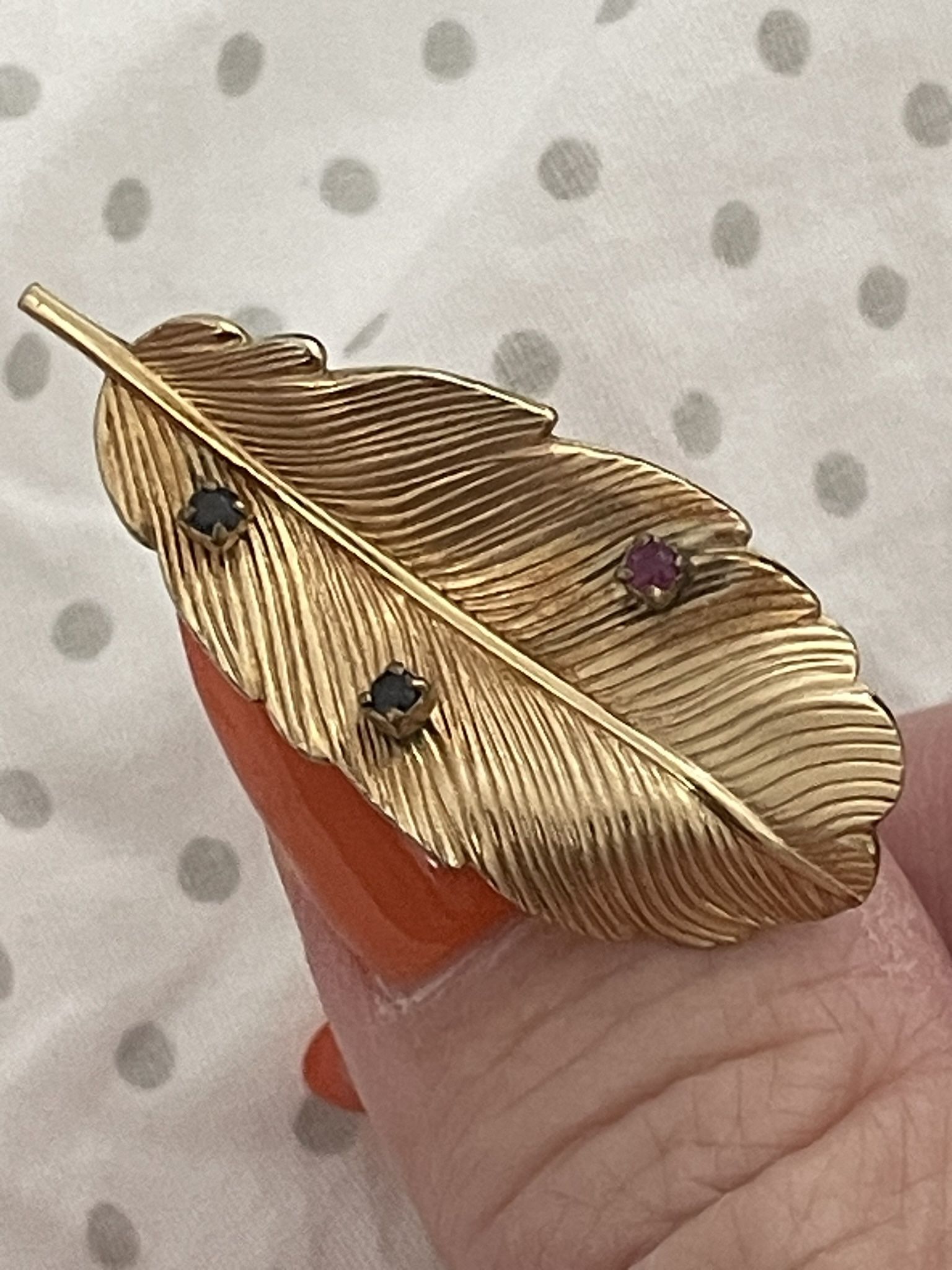 Vintage Winard 12 K Gf Brooch With Gems