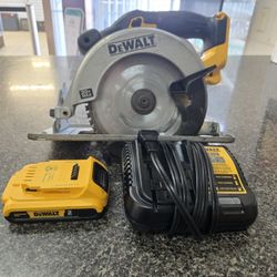DeWalt 6 1/2" Circular Saw (DCS393)
