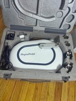 SALE! Like New PhysioPedal® Cordless 3-in-1 Motorized Exerciser PhysioPedal Comfort Pedal