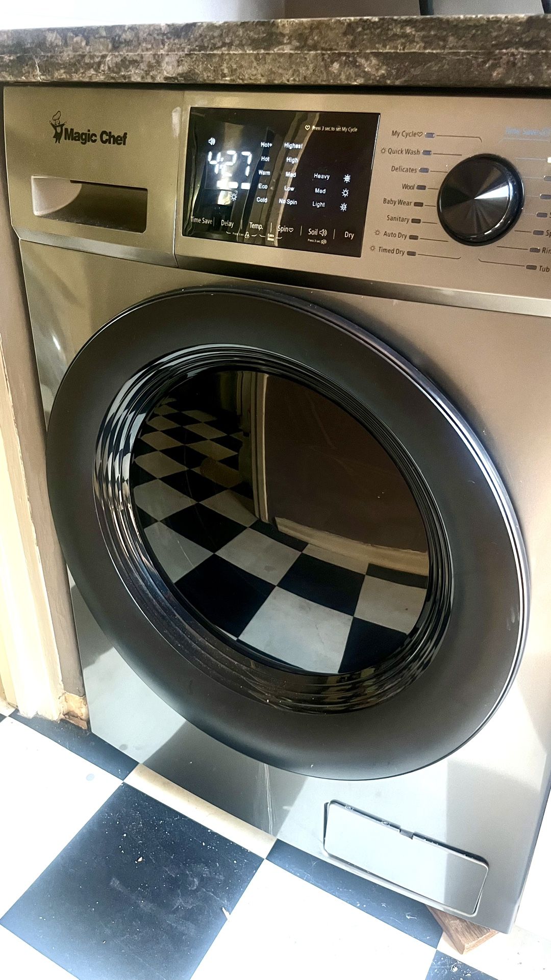 All-in-one washer and dryer