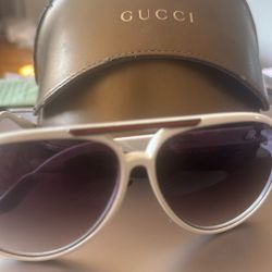 Gucci White Sun  Glasses 