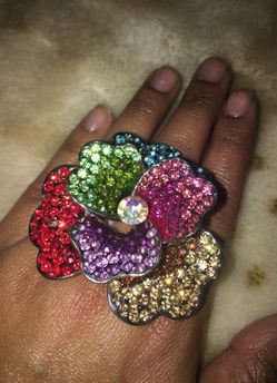 Big ring size 8 new it's firm $10