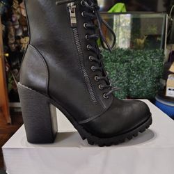 Black Booties  Size 6