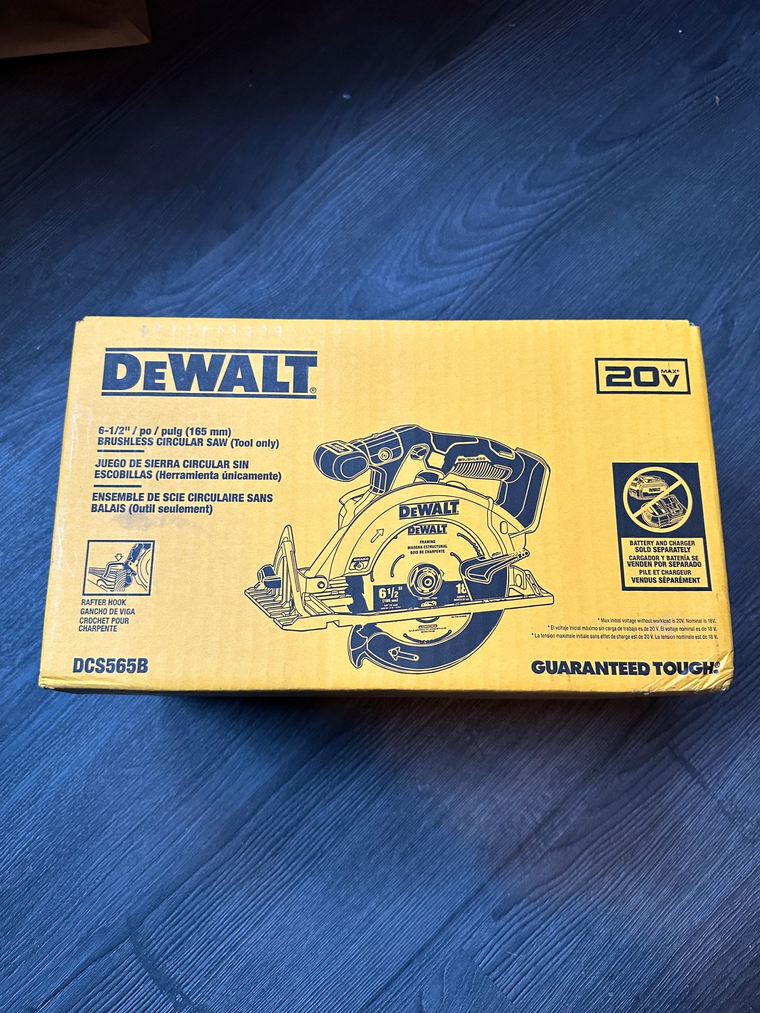 Dewalt Circular Saw Brushless DCS565B