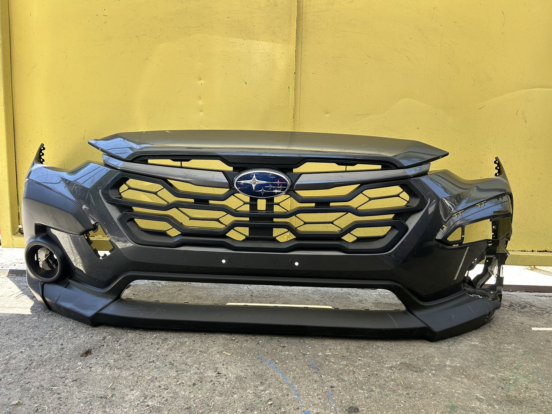 2024 SUBARU CROSSTREK FRONT BUMPER OEM