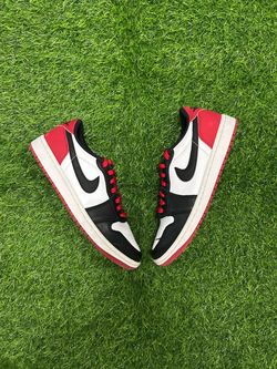Jordan 1 Low OG Black Toe Size 8 Men’s