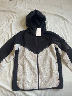 Nike tech