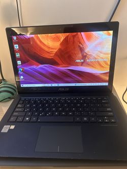 Asus Ultra book Touchscreen Laptop Core I7 Need Charger