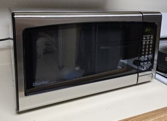 Countertop Microwave In Stainless Steel